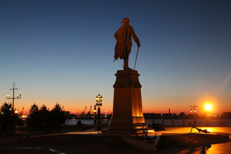 Statue de Pierre I Le Grand à Astrakhan