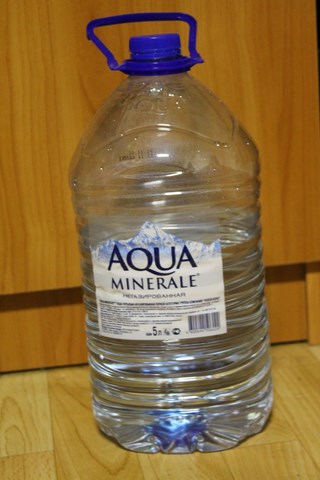 Aqua Minerale, marque d'eau russe